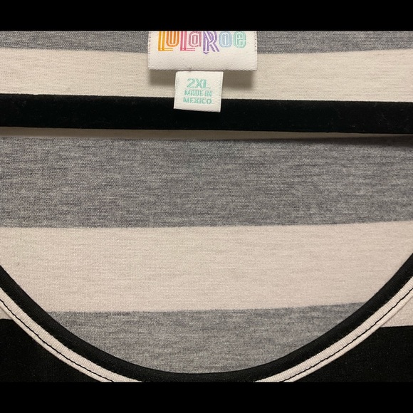 LLR Black and White Striped Classic T Size 2Xl - Picture 2 of 4
